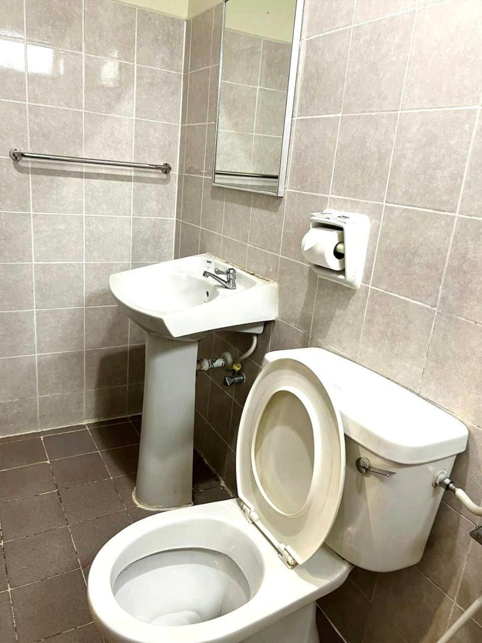 Northern Lodge Hotel Sungai Petani Extérieur photo