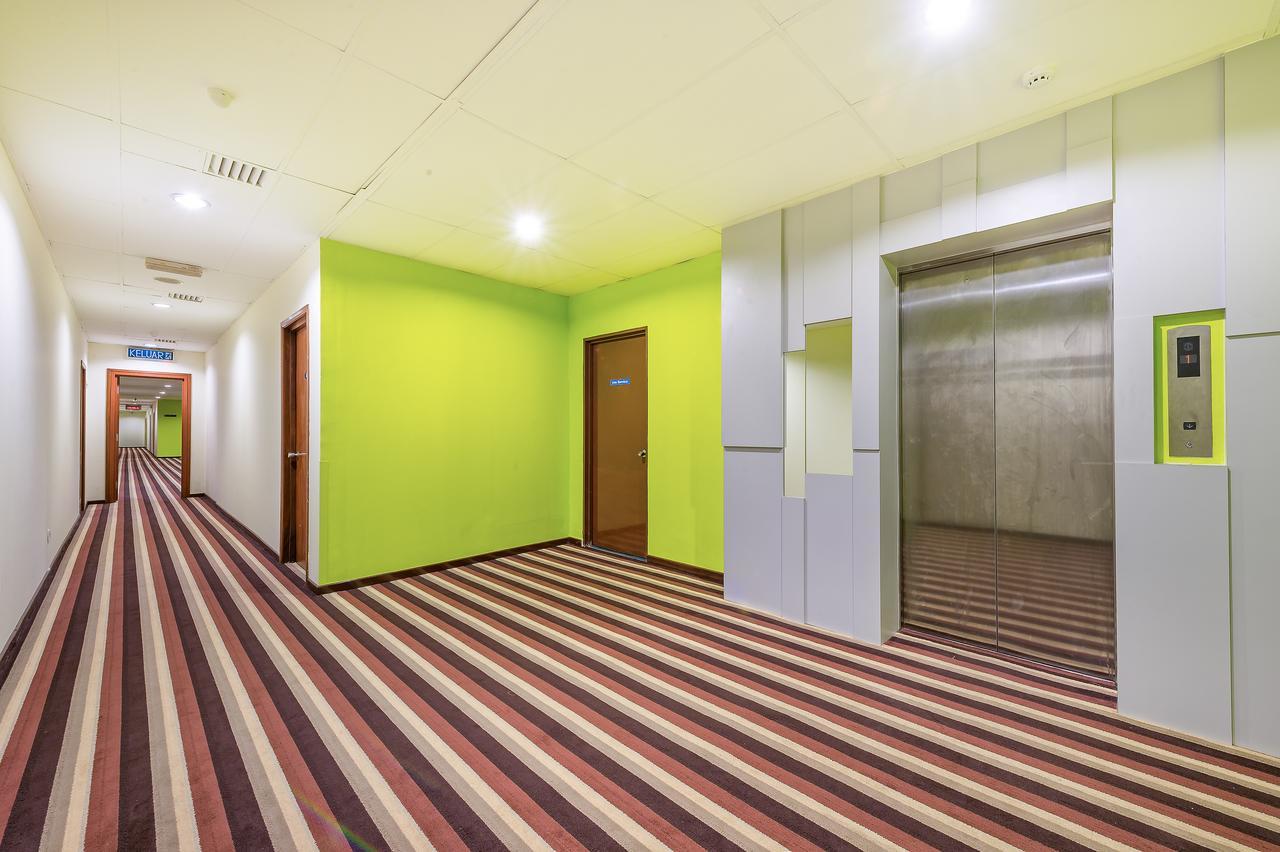 Northern Lodge Hotel Sungai Petani Extérieur photo