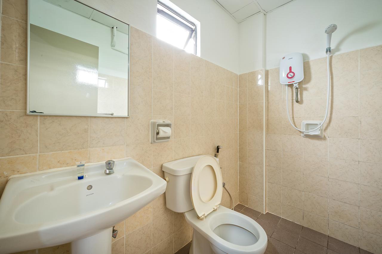 Northern Lodge Hotel Sungai Petani Extérieur photo